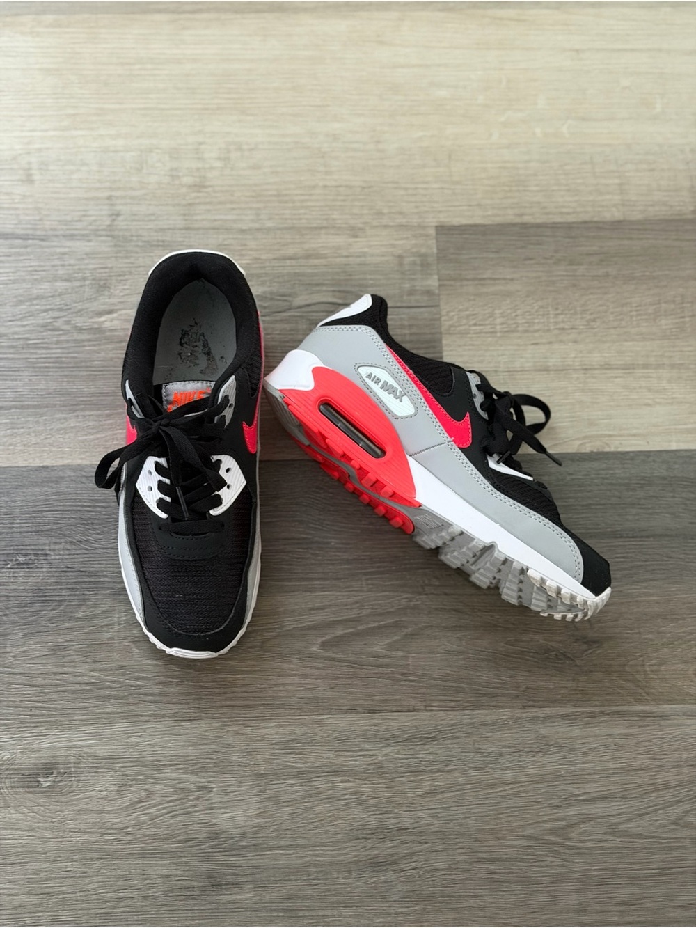 AirMax 90 Black, White & Infrared Running Shoes